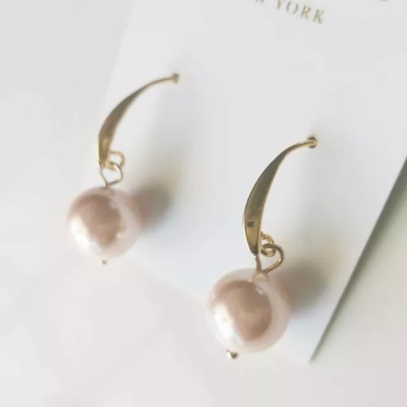 KATE SPADE Gold Faux Peach Pearl Drop Earrings - Picture 4 of 5